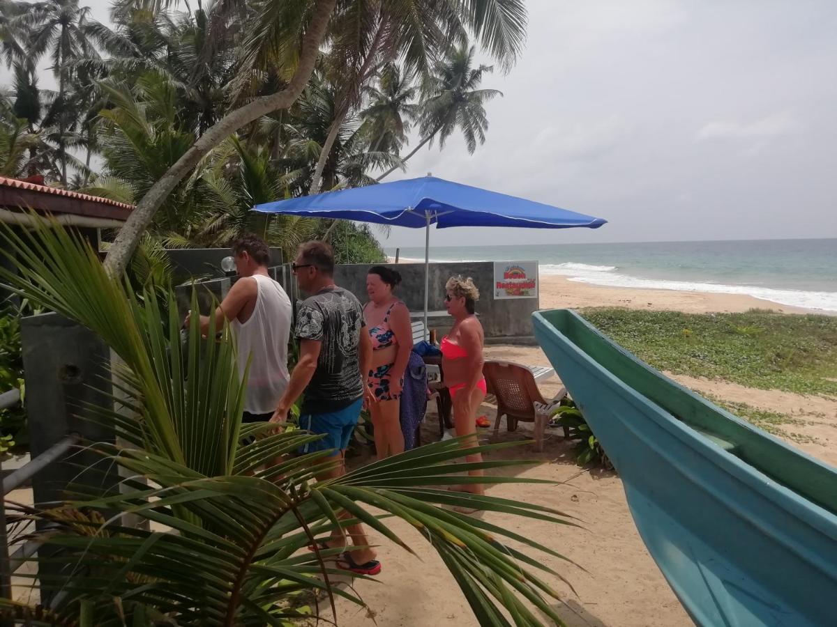Rainbow Beach Resort Ambalangoda  Extérieur photo